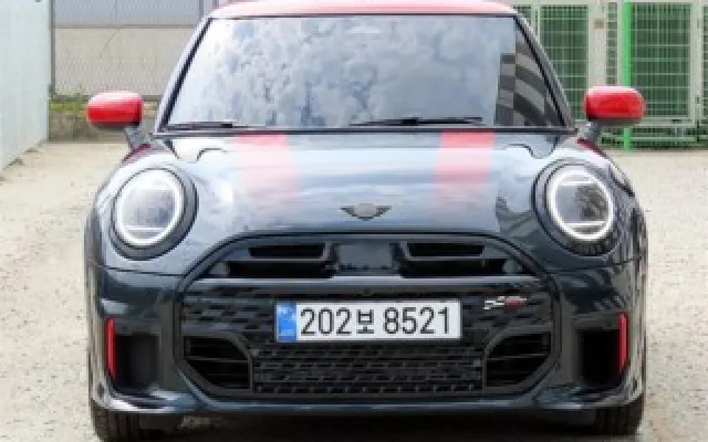 인천수입중고차추천 쿠퍼 S 4세대 JCW 매물 사진 13 - 2025/05 5,387km